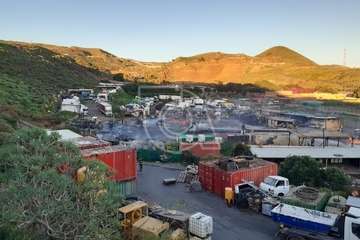  El efecto devastador del incendio de Jinámar (Telde), a vista de pájaro/TA.